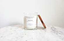 Load image into Gallery viewer, Lily of the Sea
